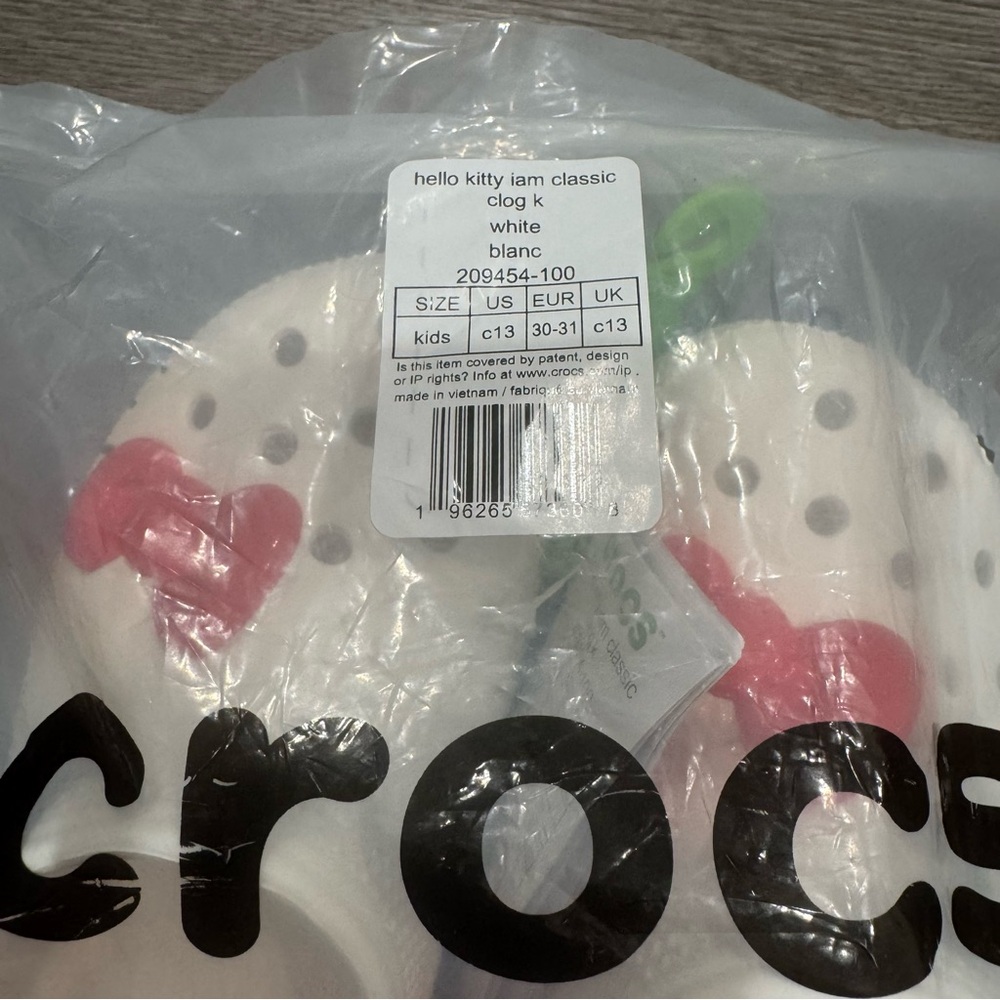 CROCS Hello Kitty I Am Classic White Clog Mules - Picture 11 of 12